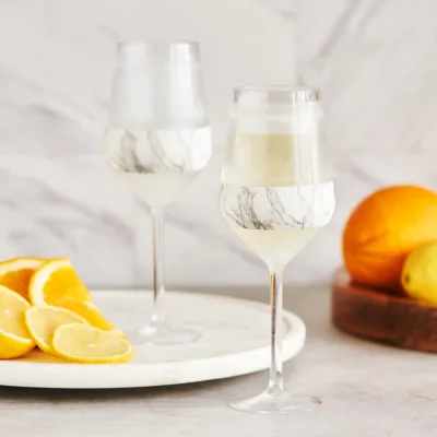 Stemmed Wine FREEZE™ in Marmor, 2er-Set