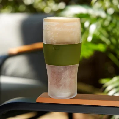 Beer FREEZE Kühlbecher in Oliv, 2er-Set