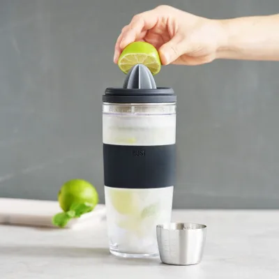 Cocktail Shaker FREEZE™ in Schwarz