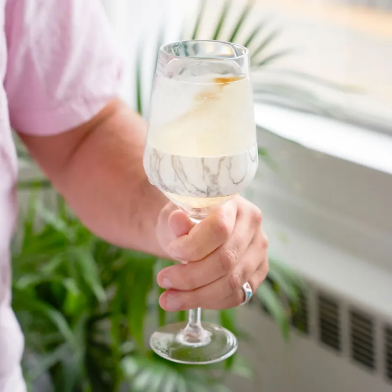 Stemmed Wine FREEZE™ in Marmor, 2er-Set